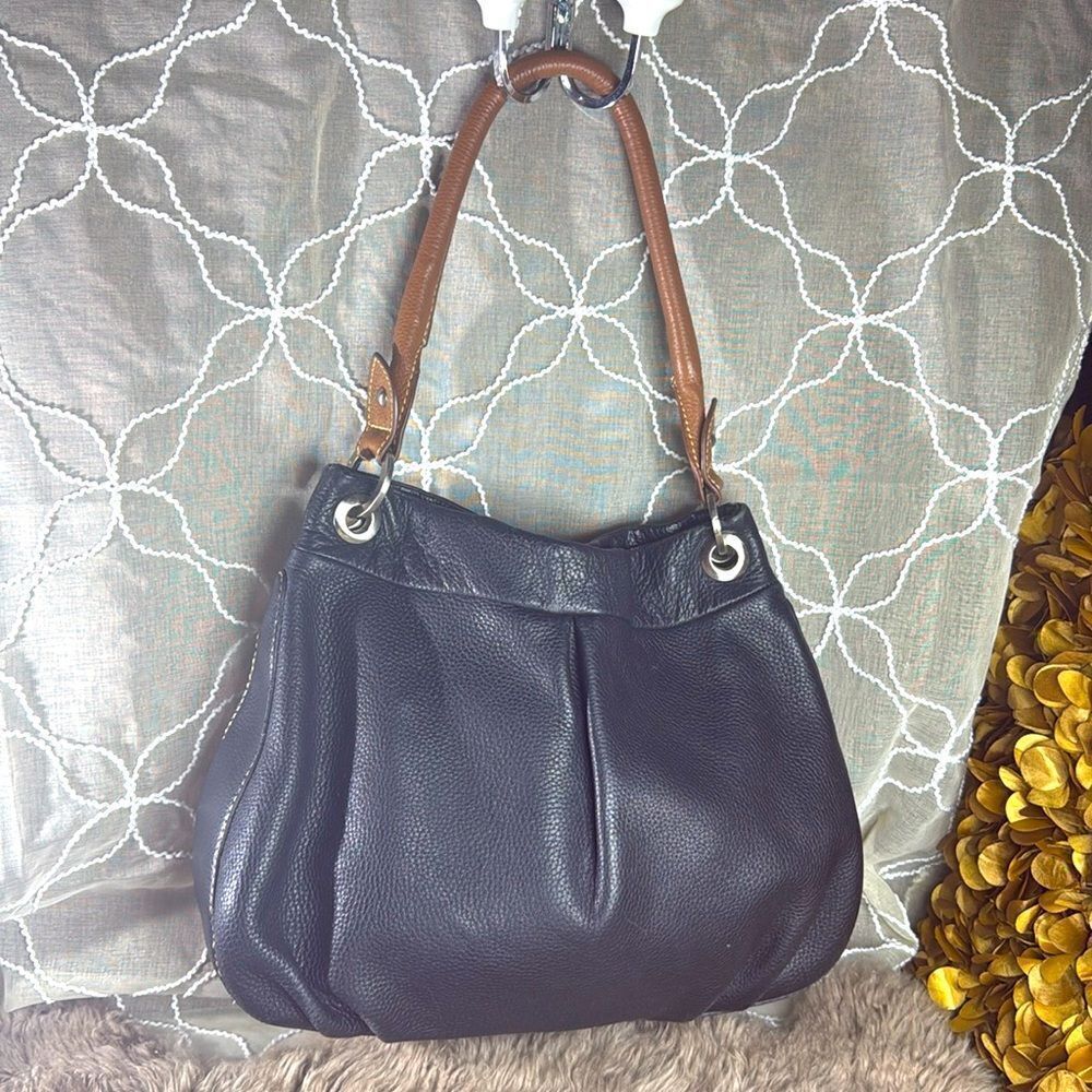 Coldwater Creek Black Pebbled Leather HoboShoulder Handbag Purse w/ Brown Strap